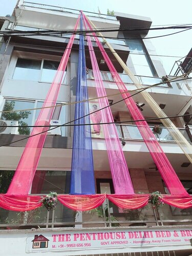 The Penthouse Delhi, Забронировать Отель Отели и гостиницы Шахдара, Отель