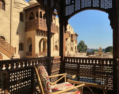 Djorff Palace, Брондау Қонақ үй Luxor қаласындағы жүзу бассейні бар қонақ үйлер, Жүзу бассейні