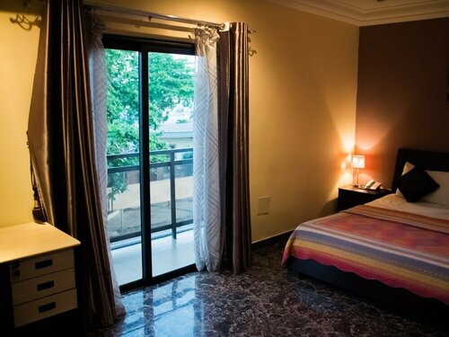 Atlas Hotel, Rezerwuj Hotel Pointe-Noire Loandjili