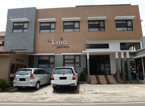 Front One Inn Malang, Reservar Hotel Hotéis de 3 estrelas em Malang, perto de Museum Mpu Purwa, 3*