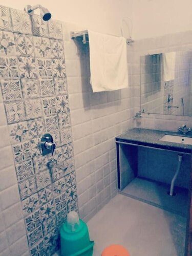 Hotel Anand LOK, Reserva ahora Hotel Hoteles de 3 estrellas en Bihar, 3*