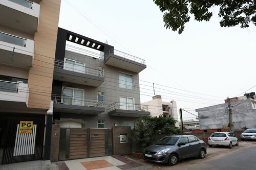 OYO 6575 Shivaay Residency, Забронировать Отель Гургаон 