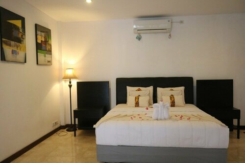 Blue Salt Villa, Buchen Sie Villa Villen in Senggigi, Villa