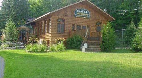 Auberge Alpine Inn, Reserva ahora Albergue Sainte-Adele Quebec