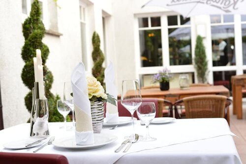 Hotel Restaurant Waldesruh, Varaa Hotelli Emstek Oldenburger Muensterland