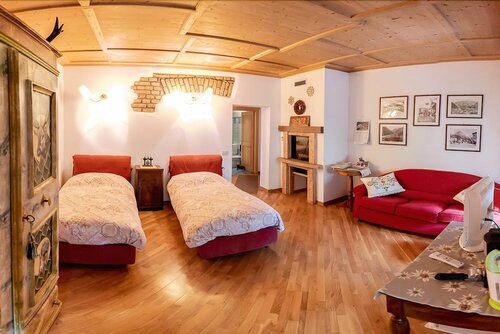 B&B Alte Schule, Book Bed and Breakfast  