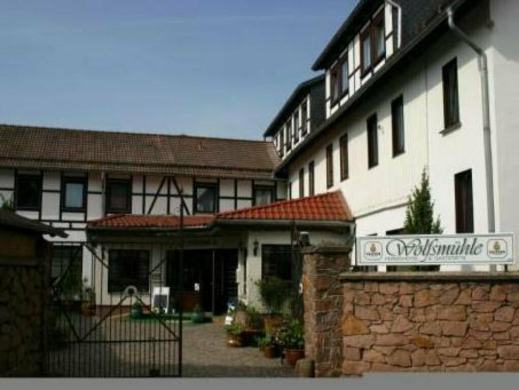Hotel Nordhausen mit Campingplatz im Harz & Restaurant - Die Wolfsmühle