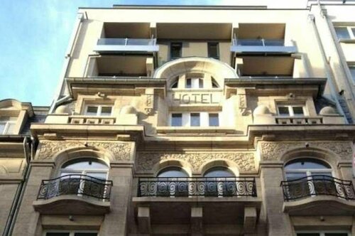 Hotel Grey, Забронировать Отель Отели Люксембурга с завтраком, рядом с Notre Dame Cathedral Luxembourg, Завтраки