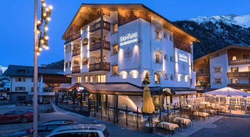 Hotel des Alpes, Réserver Hôtel Hôtels à Samnaun avec parking, Parking