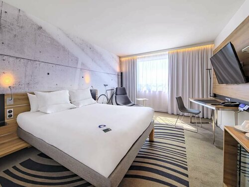 Novotel Kraków Centrum, Забронировать Отель Отели Звежинец с парковкой, Парковка
