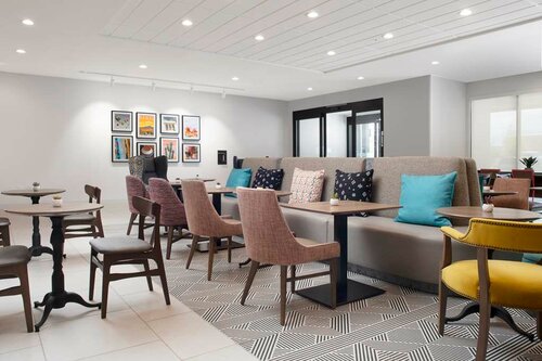 Home2 Suites By Hilton Albuquerque Airport, Забронировать Отель Отели Нью-Мексико с бассейном, Бассейн