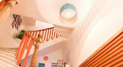 Chinitas Urban Rooms, Забронировать Хостел Малага - центр Малага, рядом с Центр Современного Искусства