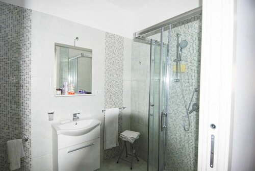 Casa Costantino, Забронировать Отель Неаполь Кампания, рядом с Церковь Пио Монте делла Мизерикордия