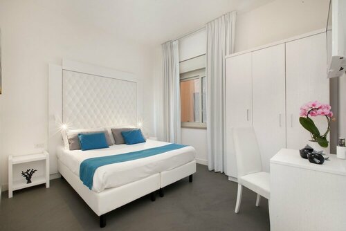 Hotel Tasso Suites & Spa, Забронировать Курортный отель Отели Побережья Сорренто 3 звезды, 3*