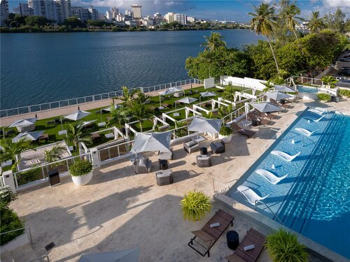 Hilton Garden Inn San Juan Condado, Забронировать Отель Отели Сантурсе с бассейном, Бассейн