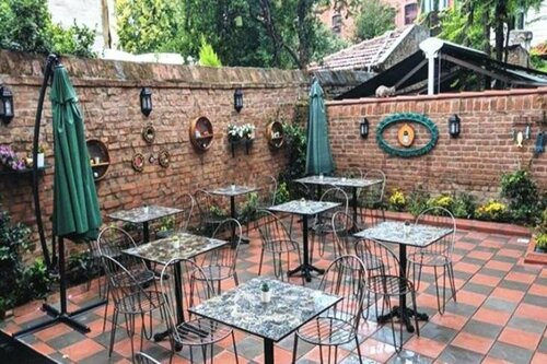 Set Özer Hotel, Забронировать Отель Чанаккале Меркез Чанаккале, рядом с Зеркальный базар