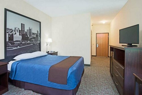 Super 8 by Wyndham Grove City, Book Inn Grove City Pennsylvania