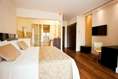 Hacienda Señorio de Nevada, Varaa Hotelli Hotellit Granada pysäköinnillä, Pysäköinti