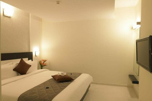 Blu Petal - A Business Hotel, Забронировать Отель Корамангала Бангалор