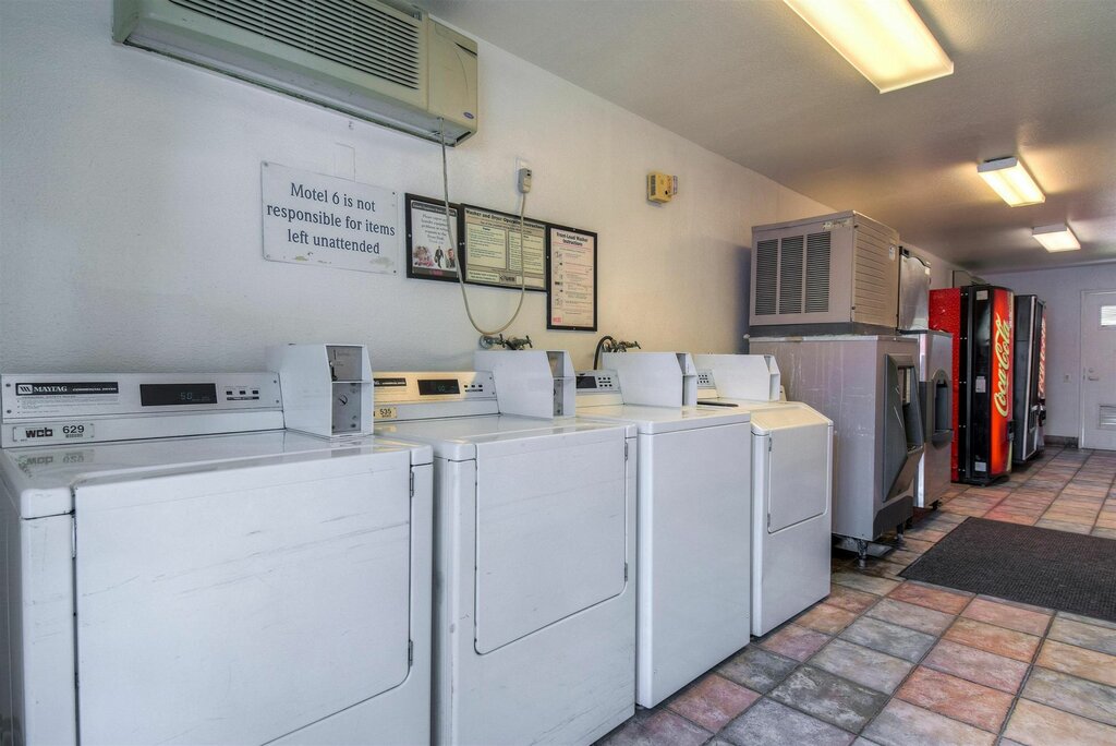 Motel 6 San Dimas