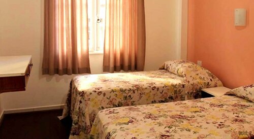 Hotel Caravelas, Забронировать Отель Отели Сан-Пауло с завтраком, рядом с Franklin Roosevelt Square, Завтраки