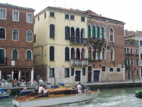 Palazzo Cendon Piano Antico, Забронировать Отель Каннареджо Венеция, рядом с Constitution Bridge