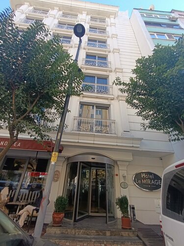 Hotel Le Mirage, Забронировать Отель Отели Стамбула с завтраком, рядом с Bomontiada, Завтраки