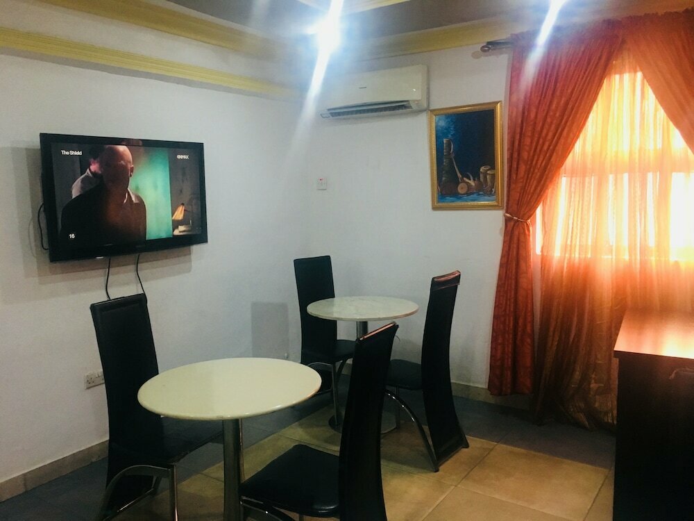 Sylva Link Hotel