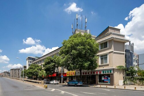 Kaiserdom Hotel Changsha Railway Station, Prenota Hotel Yuhua Changsha, vicino a Jintai Square Station