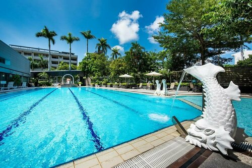 Holiday Garden Hotel, Rezerwuj Hotel Hotele w Kaohsiung z Basenem, Basen