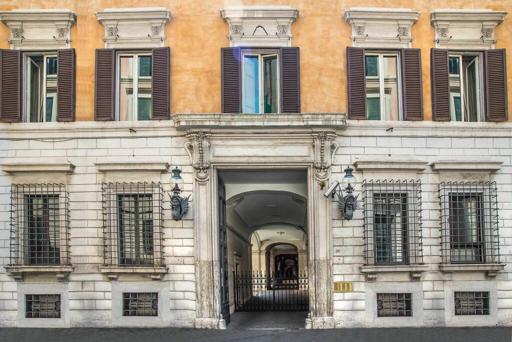 Trevi Rome Suite