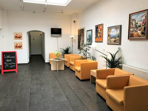 Airport Hotel Dürscheidt, Забронировать Отель Айл Кельн