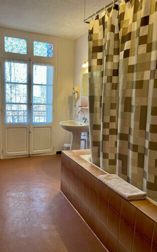 Alexander New Hôtel, Забронировать Отель Перпиньян Pyrénées-Orientales, рядом с Кампо Санто