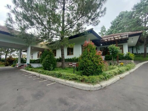 Roemah YWI, Book Pension East Java Gæstehuse, Pension