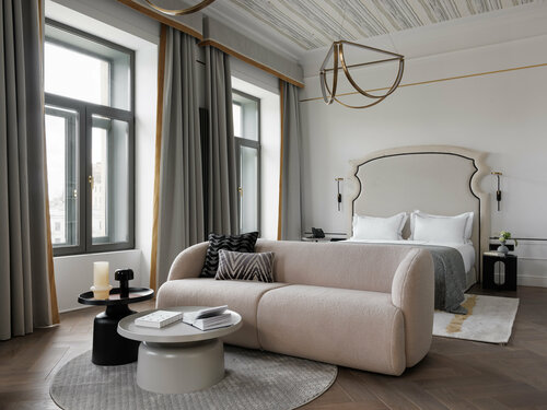 Butik-Otel Gimnaziya 5, 予約 ブティックホテル Admiralteyskiy district サンクトペテルブルク