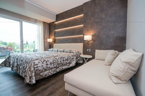 Hotel Giulietta Romeo, Забронировать Отель Лацизе Garda Veneto