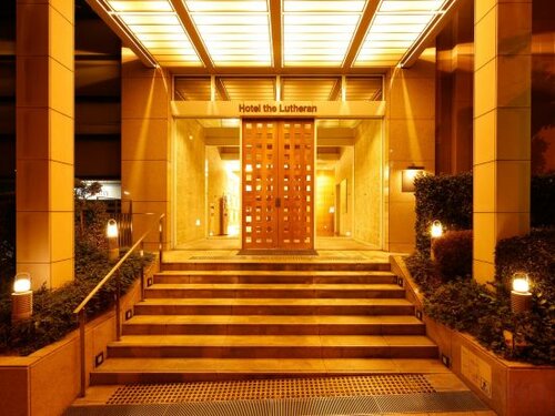 Hotel the Lutheran, Забронировать Отель Отели Осаки с завтраком, рядом с Мацуямати, Завтраки