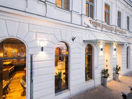 Three Corners Avenue Hotel, Забронировать Отель 06. Терезварош Будапешт, рядом с Ракоци тер