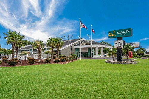 Quality Inn Greenville near University, Забронировать Отель Гринвилл Северная Каролина