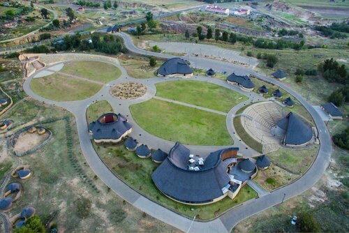 Thaba Bosiu Cultural Village, Foglalás Szálloda Motloang Maseru