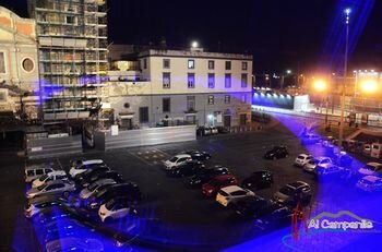 Al Campanile H Napoli Centro, by ClaPa Group Dislocated Hospitality, Забронировать Отель «постель и завтрак» Моло Беверелло Неаполь, рядом с Центральный железнодорожный вокзал Неаполя