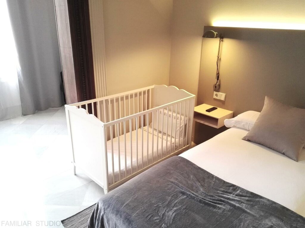 Mayerling Abamita Apartments
