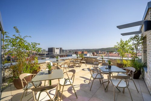 Neringa Hotel, Book Hotel Naujamiestis Vilnius