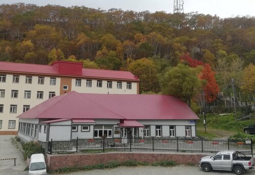 Baza Po Priemu Yunyih Turistov Hotel, Rezerwuj Hotel Petropavlovsk-Kamchatskiy 