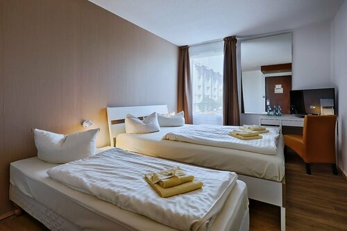 Comfort Hotel Leipzig West, Book Hotel Hoteller i Sachsen med parkering, Parkering