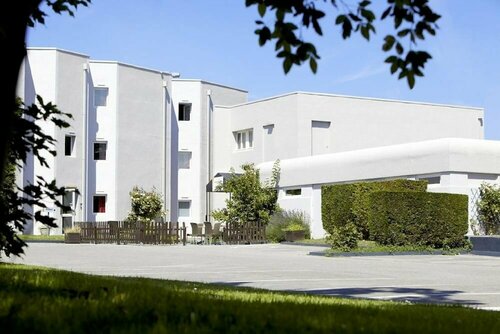 HECO Calais Centre-Gare, Забронировать Отель Отели Кале с парковкой, рядом с Tour de Guet, Парковка