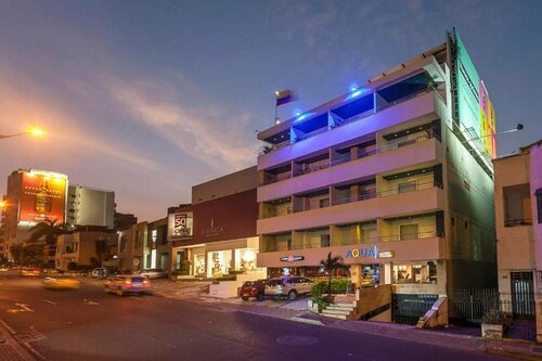 Aqua Granada Hotel, Reservar Hotel Hotéis de 4 estrelas em Cali, 4*