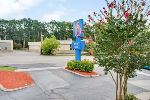 Motel 6 Columbus West, Book Motel Hoteller i Columbus med pool, Swimmingpool