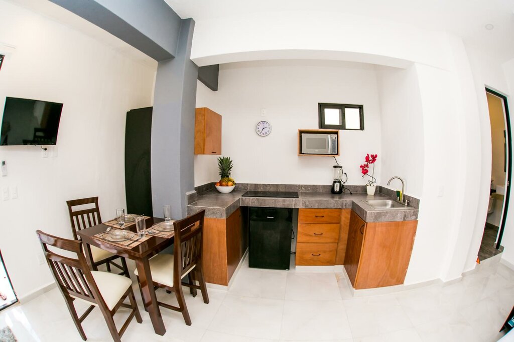 Maui Suites