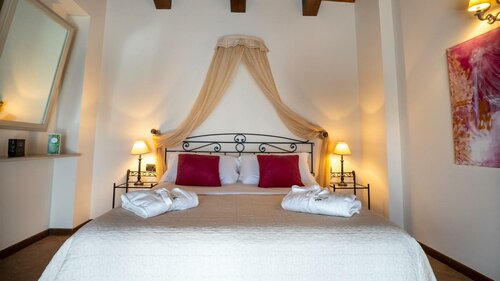 Relais Bella Rosina Pool & Spa, Prenota Hotel La Cassa Piemonte